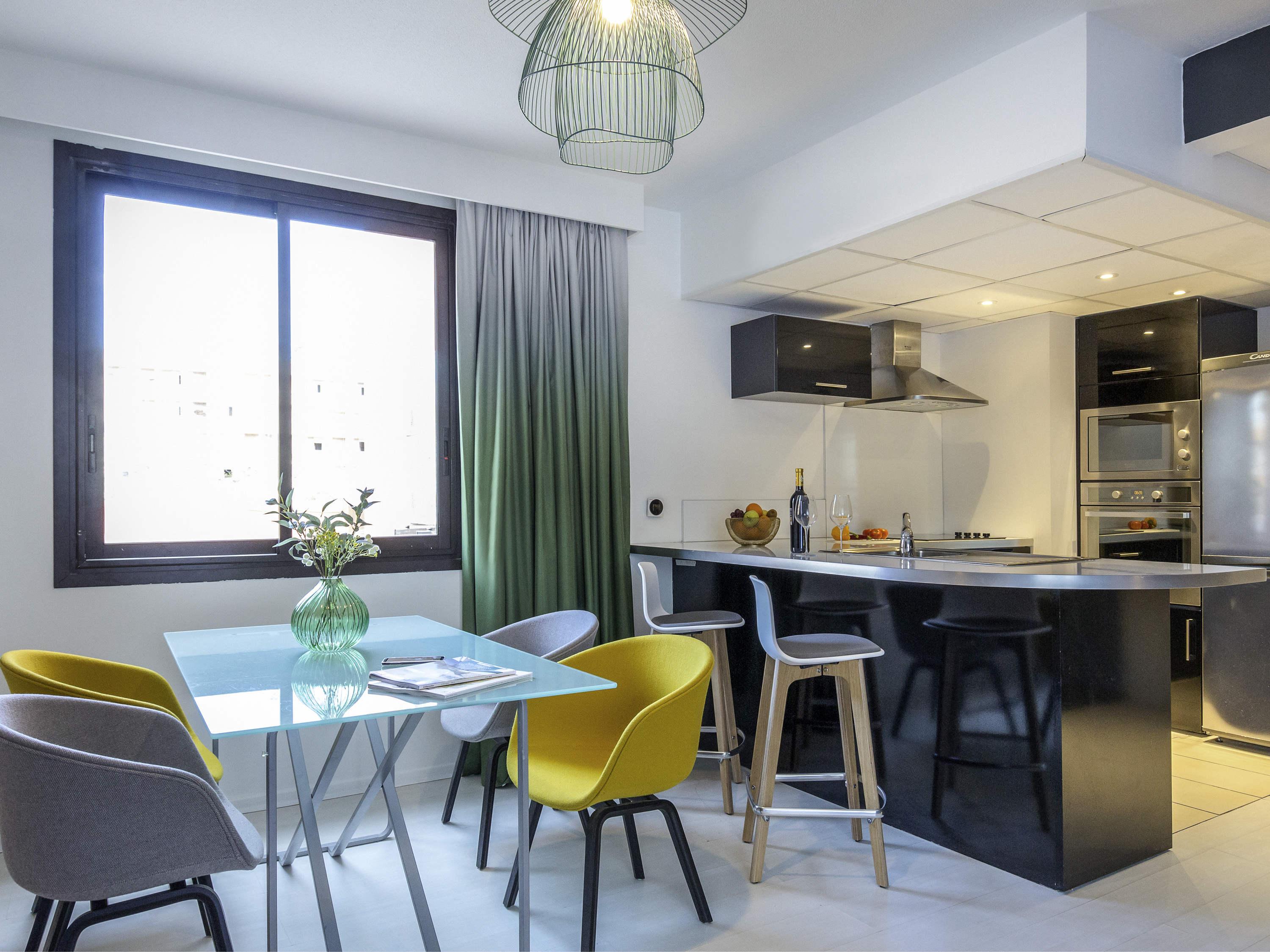Mercure Hyeres Centre Cote D'Azur Bagian luar foto