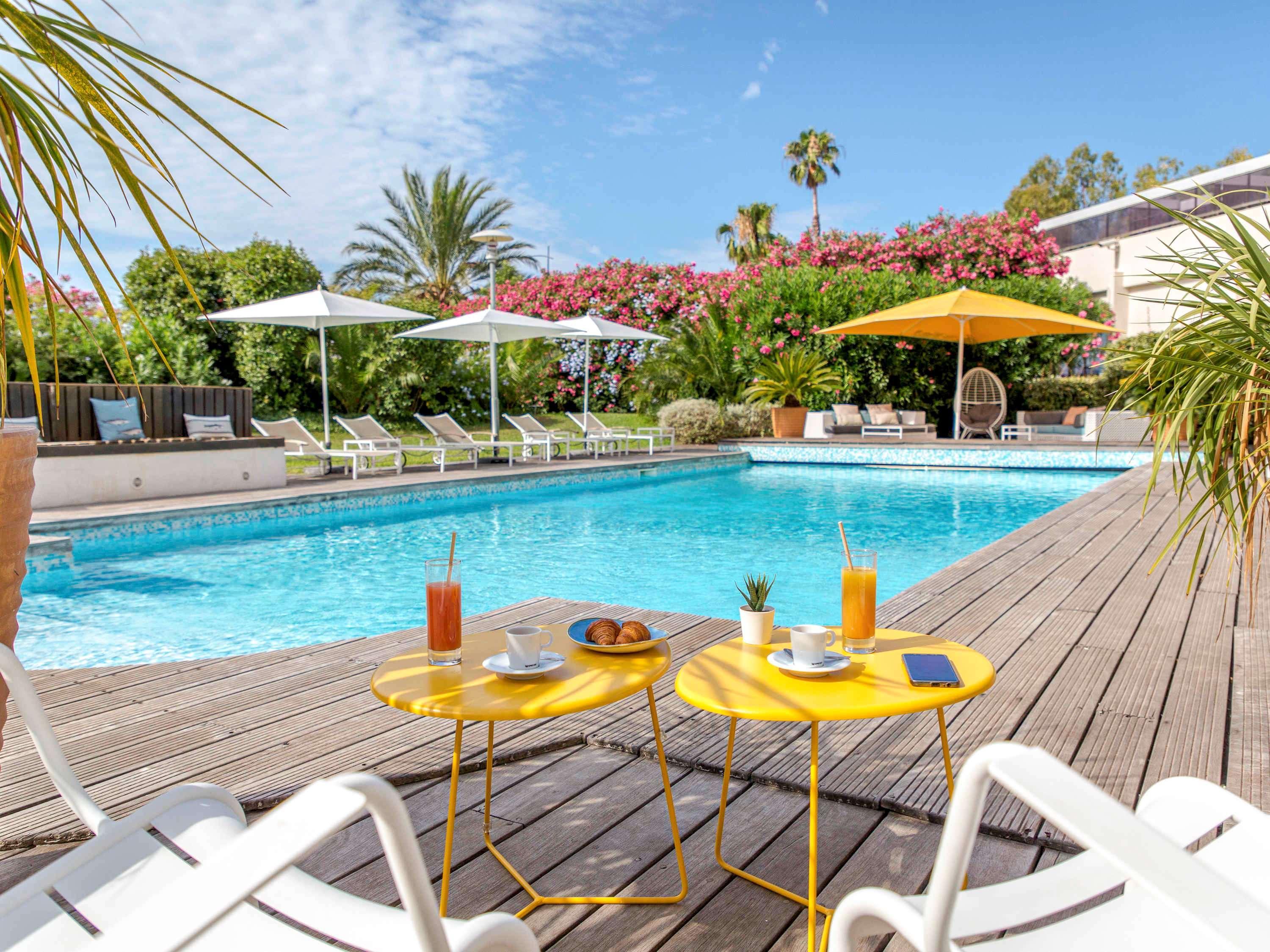 Mercure Hyeres Centre Cote D'Azur Bagian luar foto