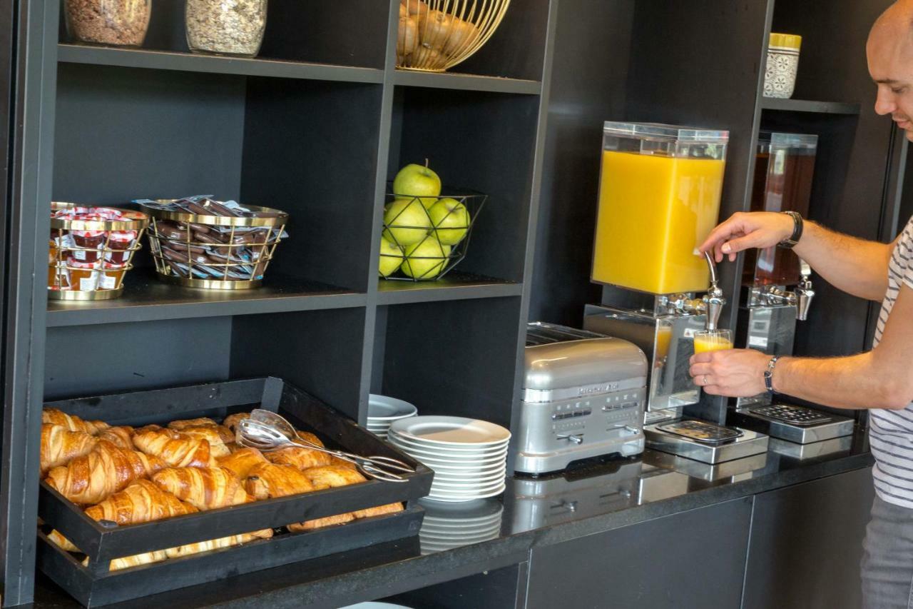 Mercure Hyeres Centre Cote D'Azur Bagian luar foto