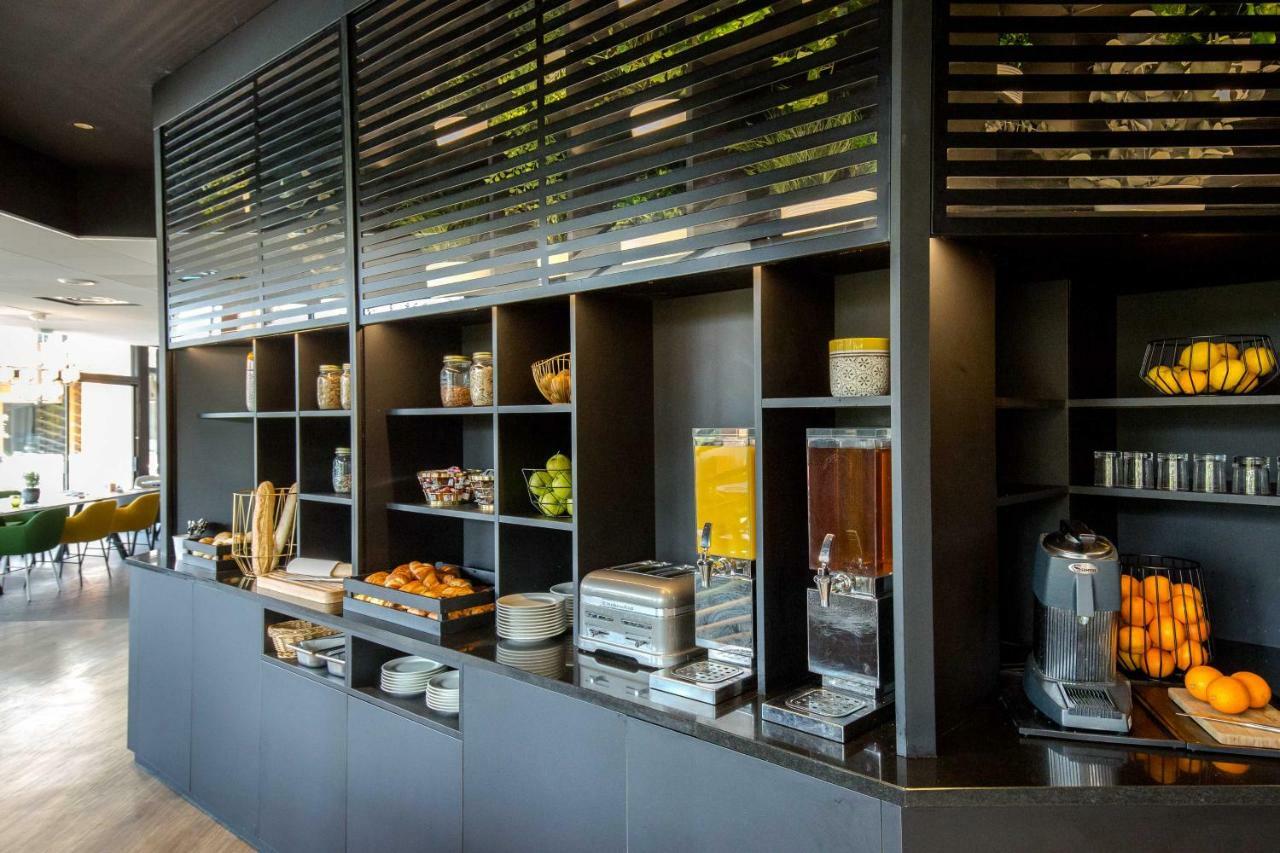 Mercure Hyeres Centre Cote D'Azur Bagian luar foto